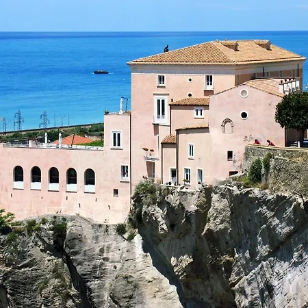 호텔 Ristorante Le Clarisse